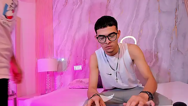 your d0ll1 online show from 05/01/26, 11:48