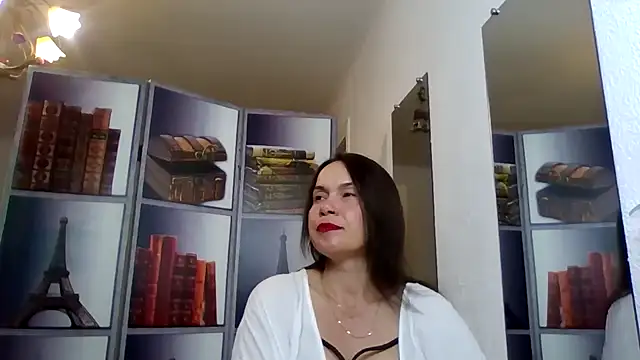 Snapshot of Selena_Moo chatting on 05/06/26, 08:19 Selena Moo online show from 05/06/26, 08:19