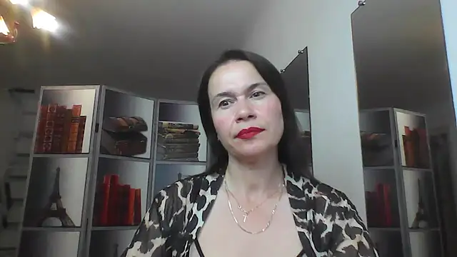 Snapshot of Selena_Moo chatting on 07/31/26, 10:14 Selena Moo online show from 07/31/26, 10:14