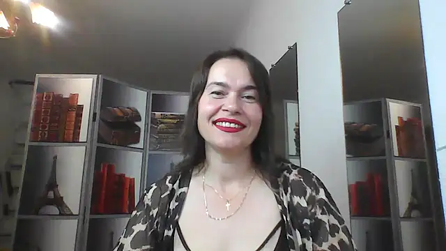 Snapshot of Selena_Moo chatting on 08/04/26, 10:07 Selena Moo online show from 08/04/26, 10:07
