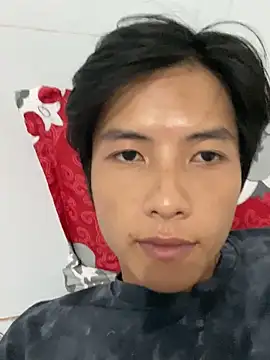 Snapshot of Nguyencuong1999 chatting on 03/21/26, 08:19 Nguyencuong1999 online show from 03/21/26, 08:19