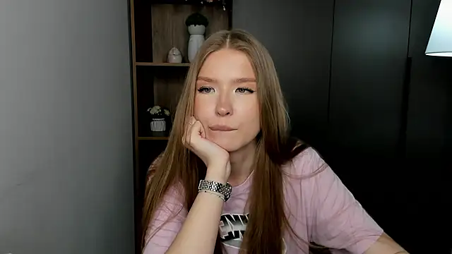 Snapshot of BarbMontilla chatting on 03/22/26, 08:51 BarbMontilla online show from 03/22/26, 08:51