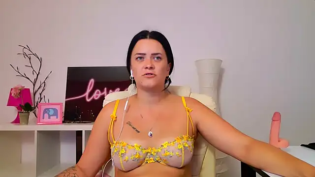 NicolSparkleX online show from 07/14/26, 07:46