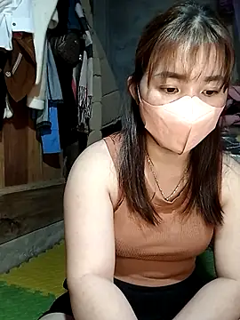 Snapshot of -Bangi- chatting on 04/05/26, 02:25 -Bangi- online show from 04/05/26, 02:25