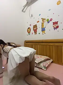 flylingling33 online show from 03/24/26, 04:56