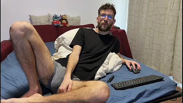 SoloUno0 online show from 04/25/26, 05:10
