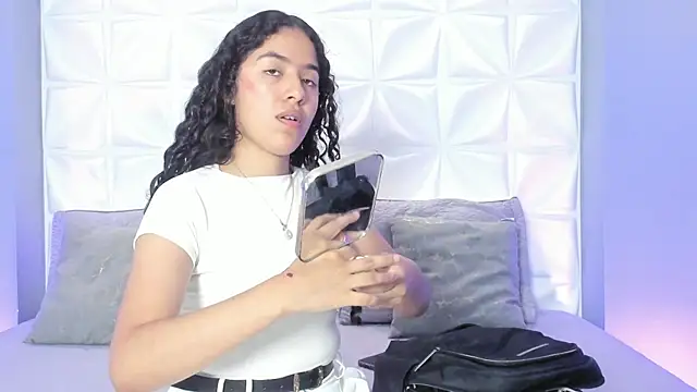 Snapshot of YourFeetFantasy chatting on 03/28/26, 09:25 YourFeetFantasy online show from 03/28/26, 09:25