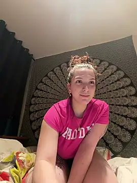 Snapshot of georginamoor chatting on 03/23/26, 09:08 georginamoor online show from 03/23/26, 09:08