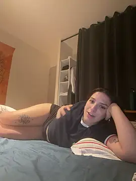 Snapshot of georginamoor chatting on 03/25/26, 03:51 georginamoor online show from 03/25/26, 03:51