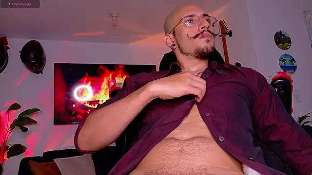 Snapshot of Sir_wllliam chatting on 04/08/26, 08:09 Sir wllliam online show from 04/08/26, 08:09