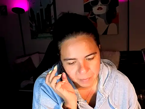 HannaJonns online show from 04/19/26, 04:01