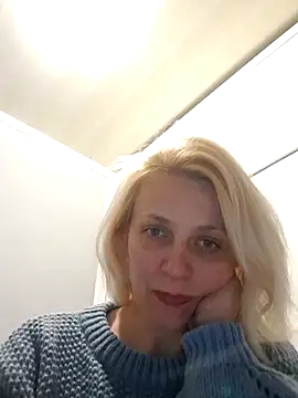 MiaLove183 online show from 03/31/26, 01:33