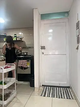 natashakinski online show from 05/09/26, 11:21