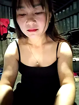 Cute-flowers online show from 04/30/26, 01:50