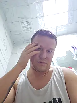 Garfieldd12 online show from 03/31/26, 12:49