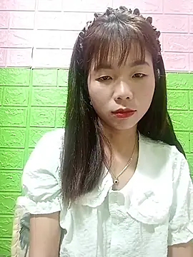 Snapshot of AmyLinee01 chatting on 06/20/26, 08:28 AmyLinee01 online show from 06/20/26, 08:28
