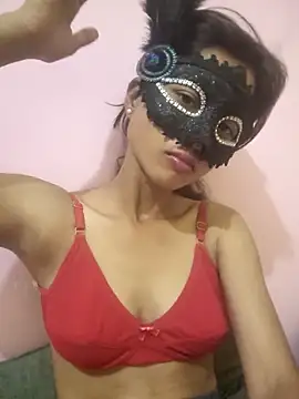 Curvy Amyra online show from 04/01/26, 06:49