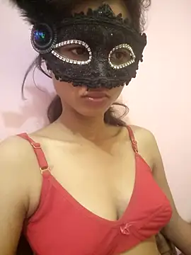 Curvy Amyra online show from 04/02/26, 10:46