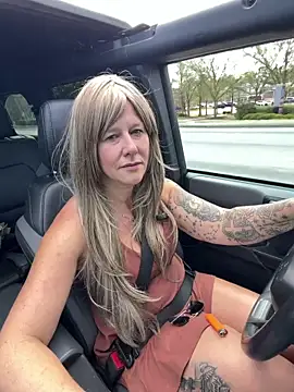 lillysworld online show from 03/31/26, 03:56