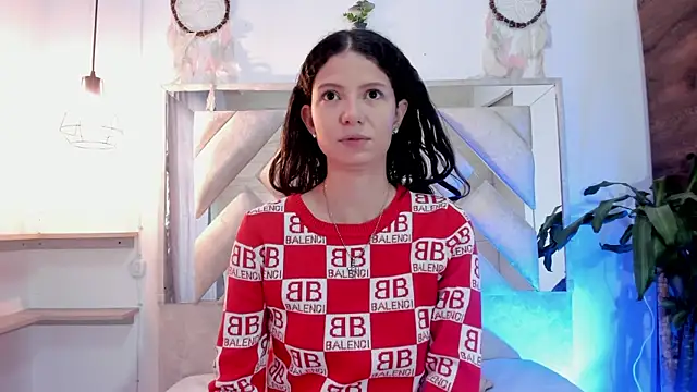 sofy bonnet1 online show from 05/03/26, 12:11