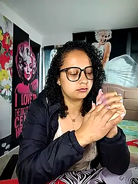 Sofia Alane online show from 04/23/26, 12:29
