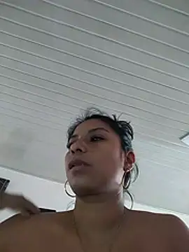 Snapshot of AngelicaStorms chatting on 07/14/26, 04:34 AngelicaStorms online show from 07/14/26, 04:34