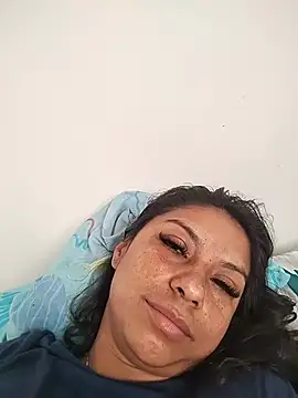 Snapshot of AngelicaStorms chatting on 08/07/26, 01:13 AngelicaStorms online show from 08/07/26, 01:13