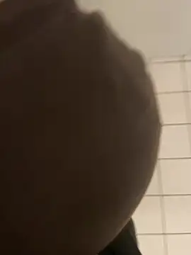 Snapshot of cherrygirl00 chatting on 04/08/26, 07:58 cherrygirl00 online show from 04/08/26, 07:58