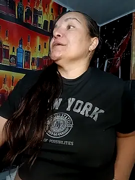 Snapshot of Zuleyka_69 chatting on 04/01/26, 01:41 Zuleyka 69 online show from 04/01/26, 01:41