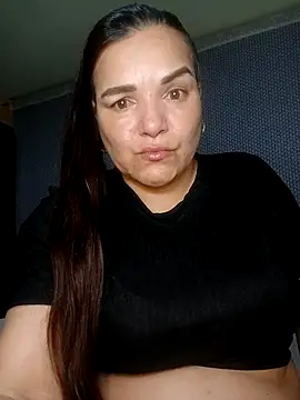 Snapshot of Zuleyka_69 chatting on 04/05/26, 10:01 Zuleyka 69 online show from 04/05/26, 10:01