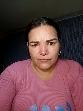 Snapshot of Zuleyka_69 chatting on 04/08/26, 10:04 Zuleyka 69 online show from 04/08/26, 10:04
