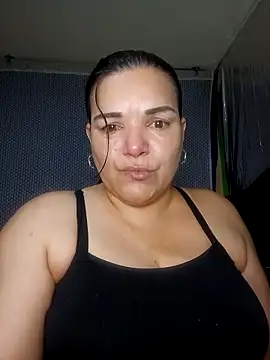 Snapshot of Zuleyka_69 chatting on 04/09/26, 10:09 Zuleyka 69 online show from 04/09/26, 10:09