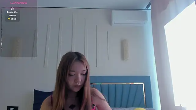 Snapshot of kok0mi chatting on 04/26/26, 03:26 kok0mi online show from 04/26/26, 03:26