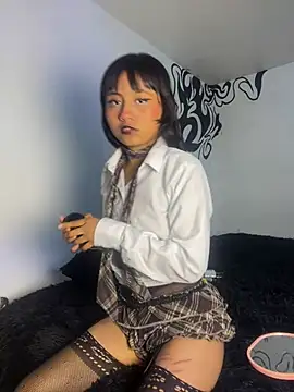 Nubeseliminadas online show from 04/20/26, 02:14