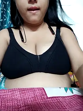 strip mayuri online show from 04/14/26, 07:42