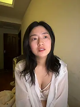 Olivia PINK0322 online show from 04/21/26, 12:11