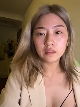 Olivia PINK0322 online show from 05/11/26, 02:45
