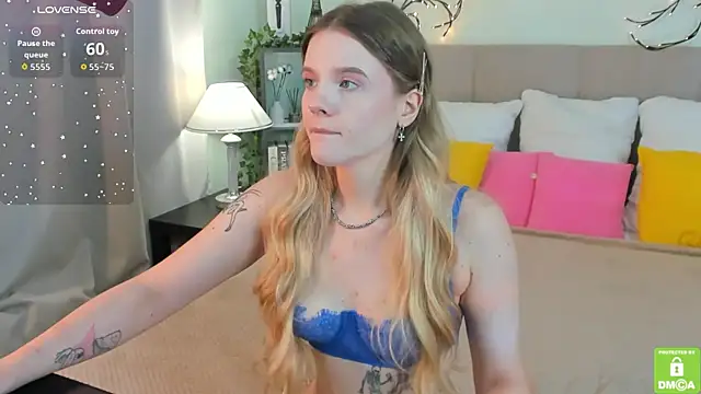 Emma peach online show from 07/14/26, 07:46
