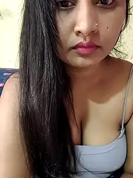 Snapshot of Tridha_2 chatting on 06/25/26, 04:56 Tridha 2 online show from 06/25/26, 04:56