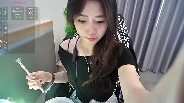 Snapshot of su_ning chatting on 03/31/26, 05:52 su ning online show from 03/31/26, 05:52