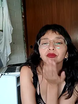 LisaMargo online show from 04/17/26, 03:37