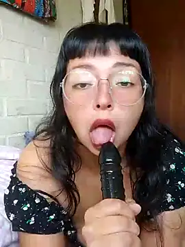 LisaMargo online show from 04/27/26, 02:26