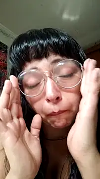 Snapshot of LisaMargo chatting on 06/03/26, 04:23 LisaMargo online show from 06/03/26, 04:23