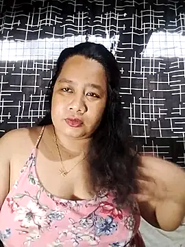 Snapshot of wild_Joan chatting on 06/18/26, 09:36 wild Joan online show from 06/18/26, 09:36