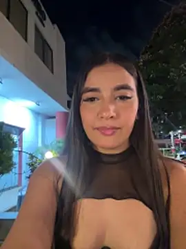 HaileyBiieber online show from 04/11/26, 02:49