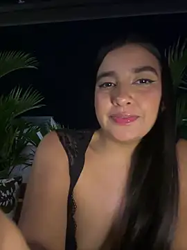 HaileyBiieber online show from 05/15/26, 11:34