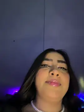HaileyBiieber online show from 05/16/26, 11:36