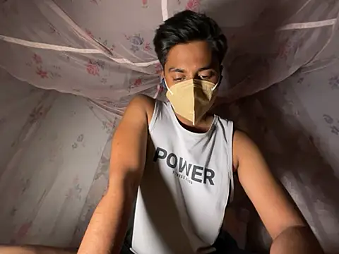 Snapshot of sinner2511 chatting on 04/03/26, 03:54 sinner2511 online show from 04/03/26, 03:54