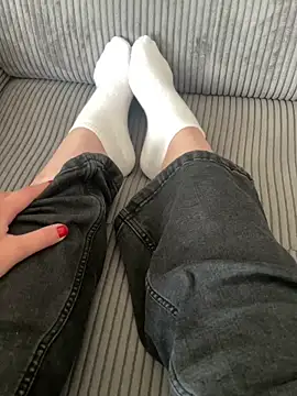 LilouPieds online show from 06/13/26, 01:53