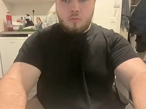 leowhitecock01 online show from 03/22/26, 07:06